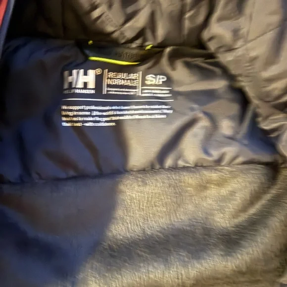 Helly Hansen Women's Ski Jacket - Burgundy and Black - Picture 2 of 3